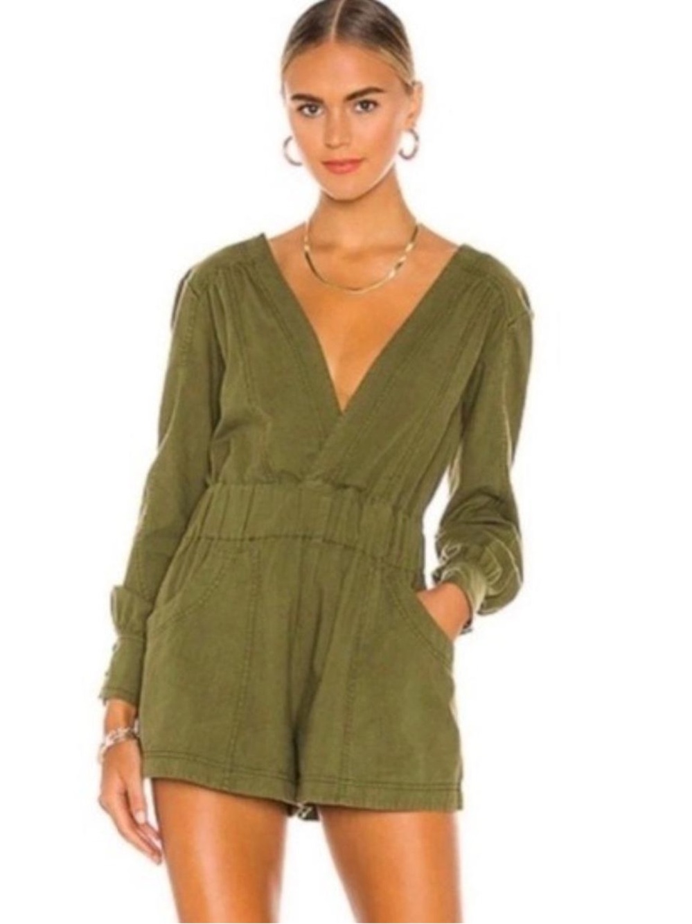 New FREE PEOPLE Beach BESIDE YOU Shortall
Size M  Women's Olive Sparrow Romper